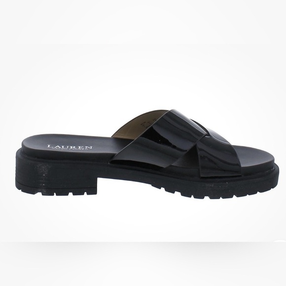 Lauren Ralph Lauren Kelsie Lugged Sole Leather Sandal,Black Patent, Size 8, NWOB - Picture 3 of 10